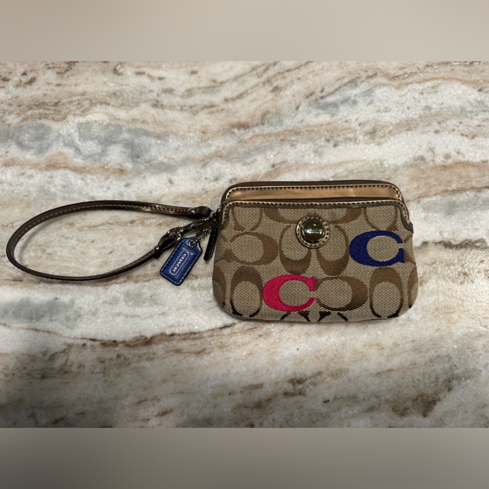 Coach Poppy Wristlet with colorful Accent Cs and bronze handle - Picture 6 of 8
